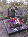 Bashlachev's grave.jpg